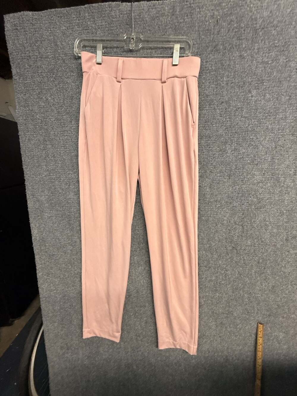 Express High Waisted Pleated Tapered Ankle Pants Pink Size XS